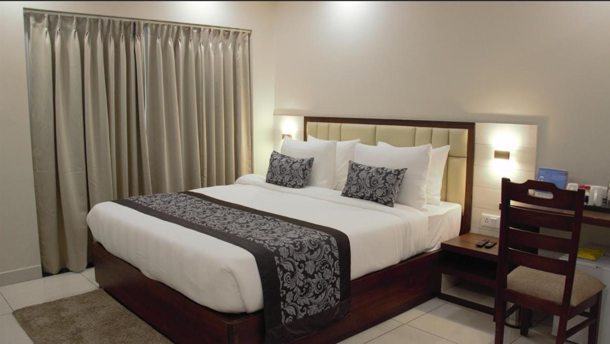 Pride Biznotel Canopus, Digha Дигха Экстерьер фото