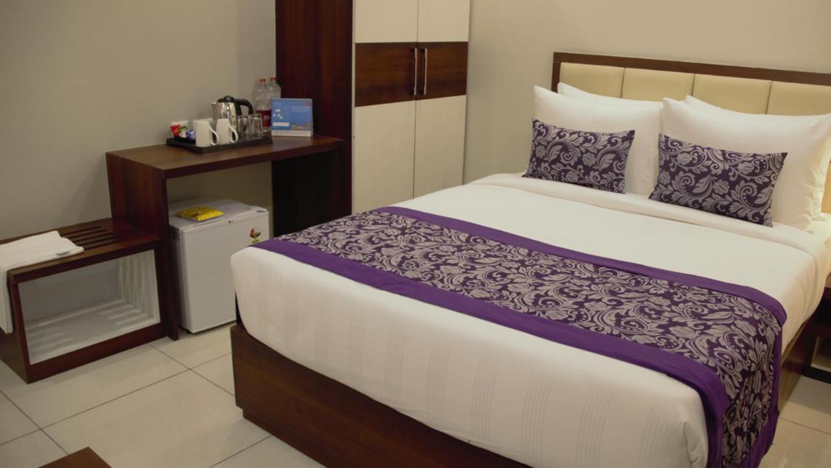Pride Biznotel Canopus, Digha Дигха Экстерьер фото