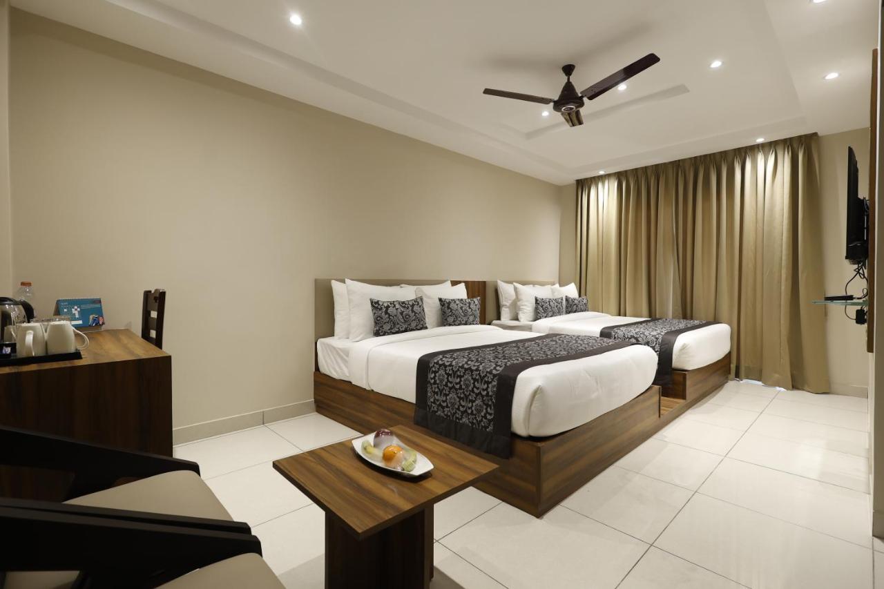 Pride Biznotel Canopus, Digha Дигха Экстерьер фото