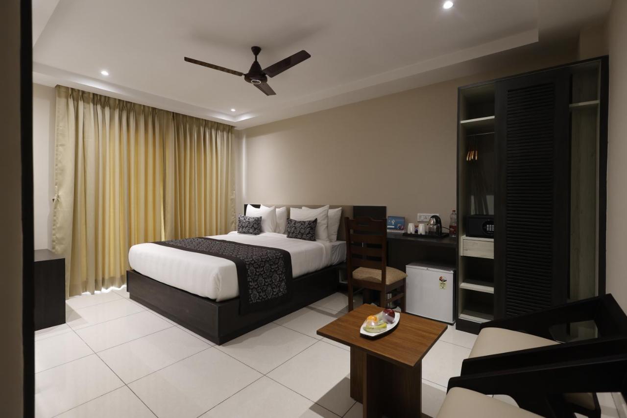 Pride Biznotel Canopus, Digha Дигха Экстерьер фото