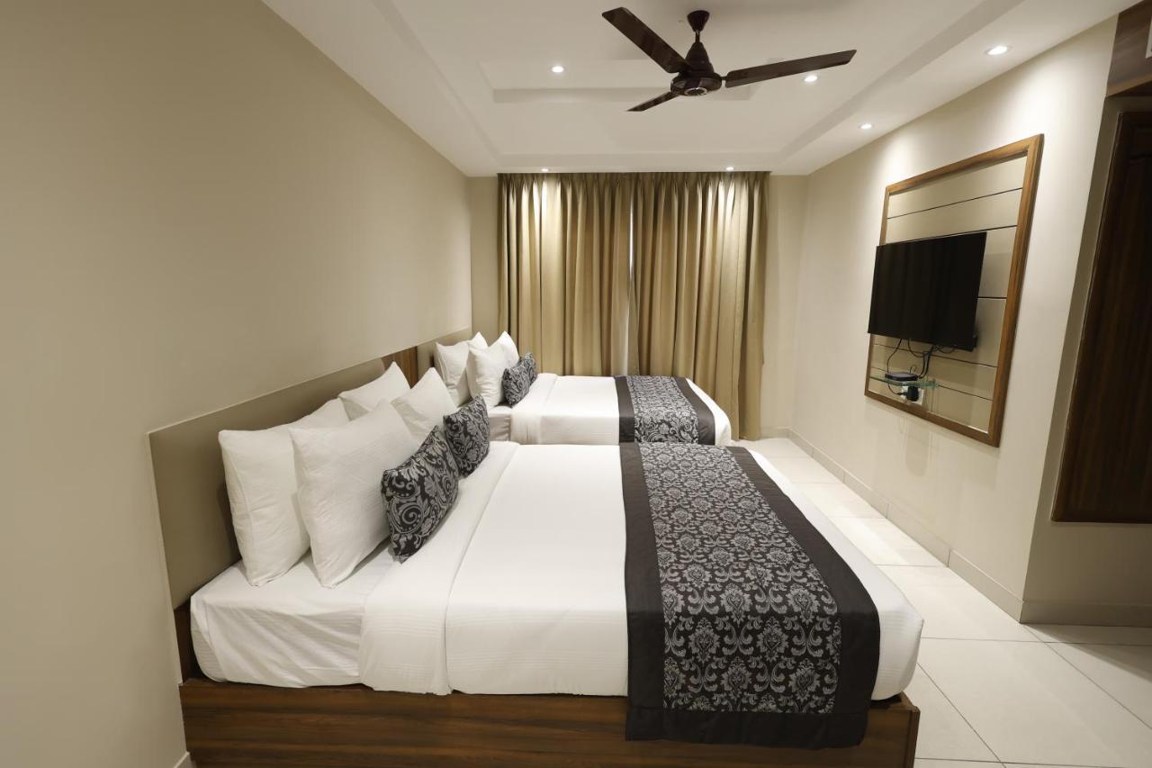 Pride Biznotel Canopus, Digha Дигха Экстерьер фото